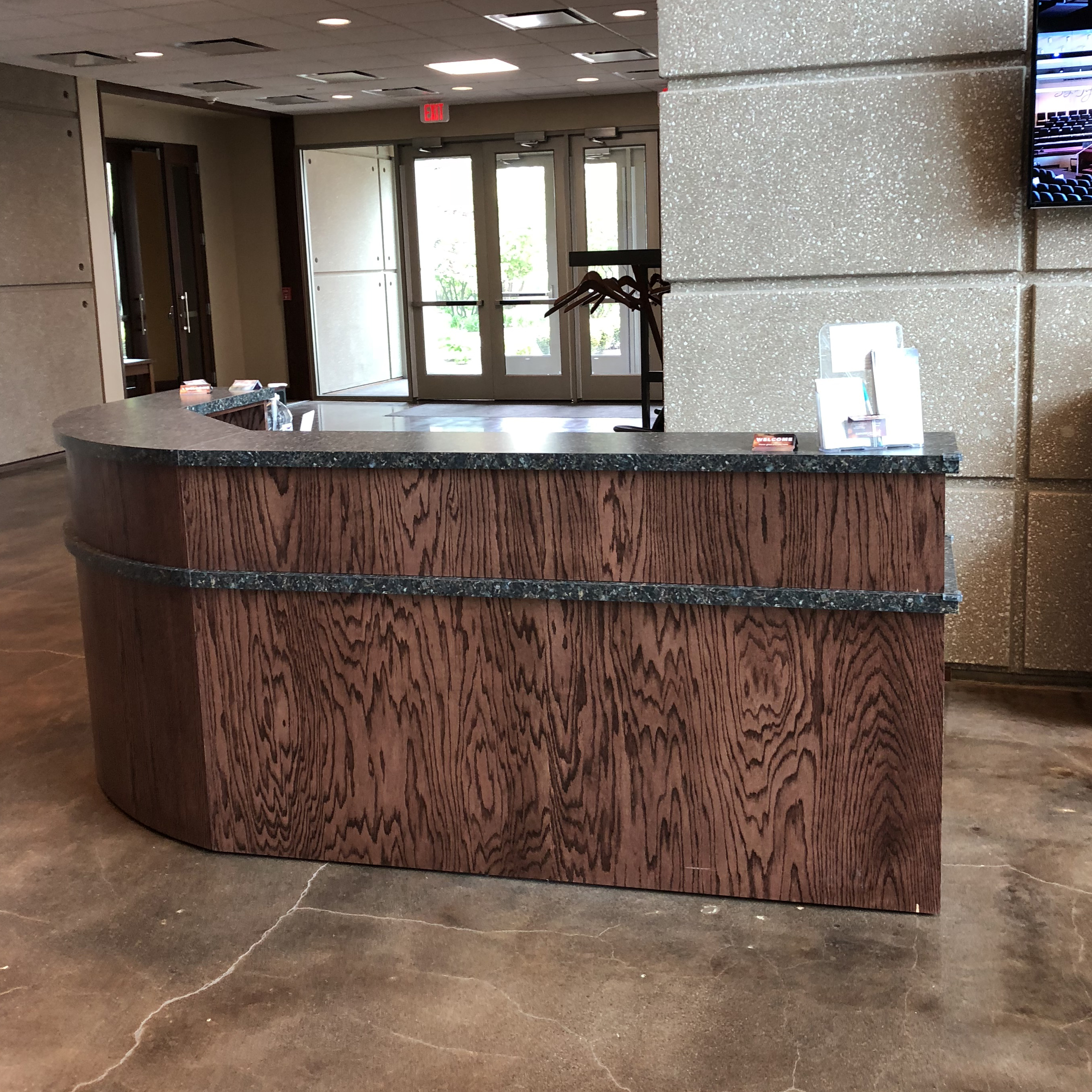 Church Welcome Desk RD-026